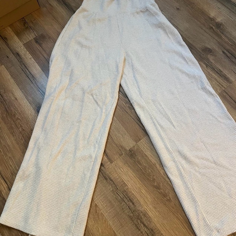 Abercrombie&Fitch cream straight leg lounge pants size xs